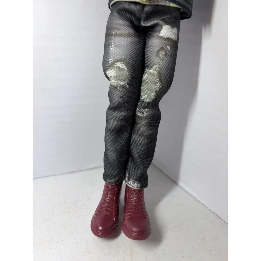 Disney Zombies 3 Zed Fashion Doll 12